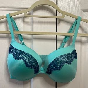 Turquoise VS bra